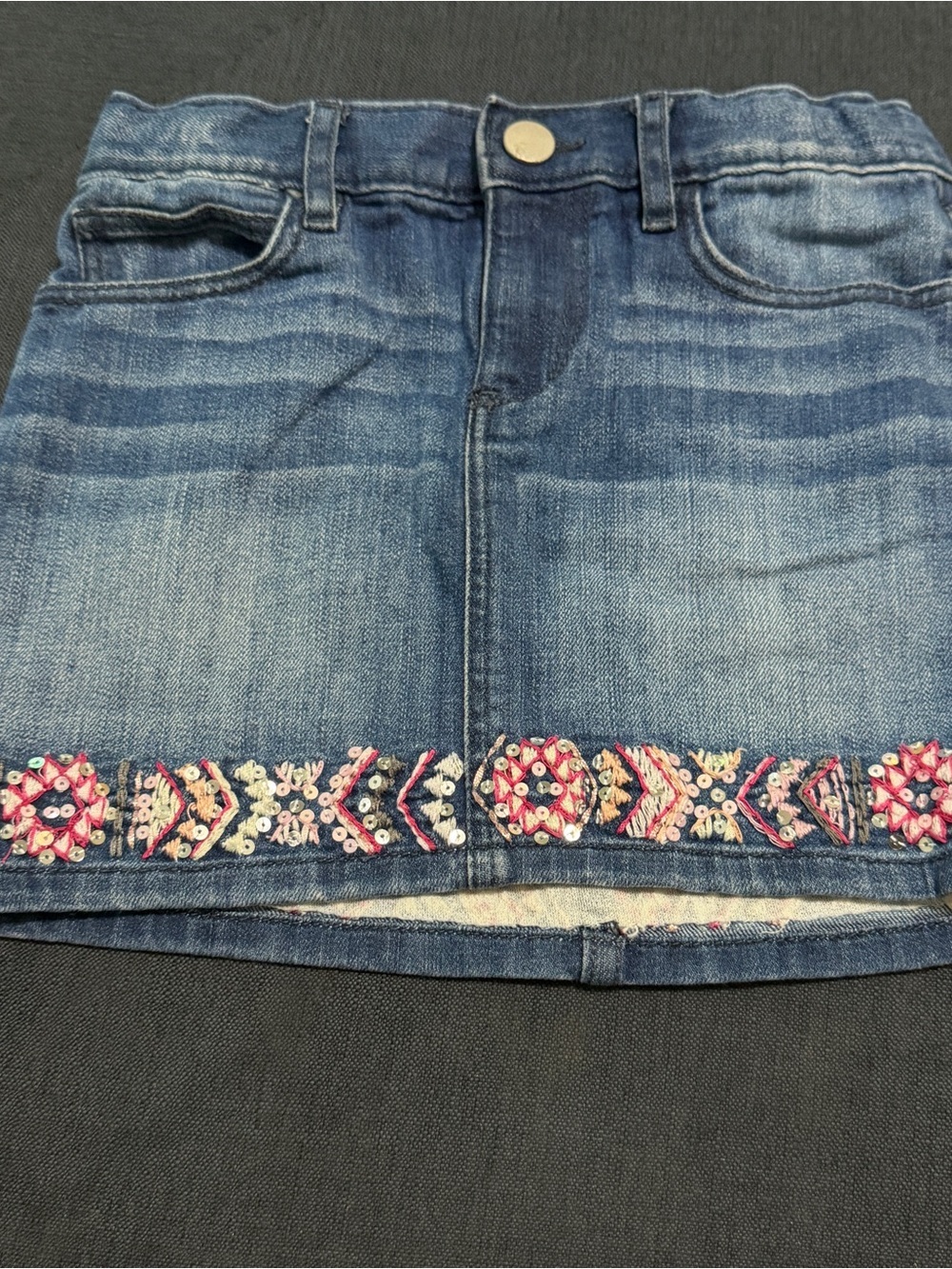 GapKids Girls 1969 Denim Mini Skirt Embroidery on Hem Sz 6
